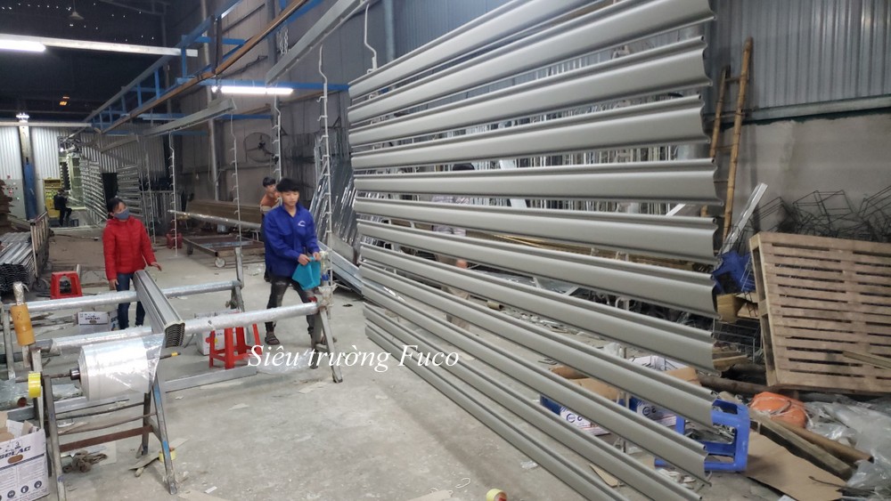 giá cửa cuốn siêu trường