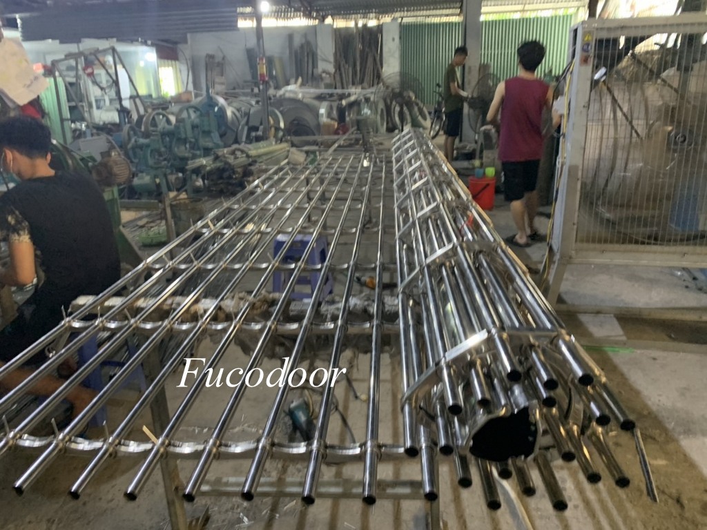 Giá cửa cuốn song ngang