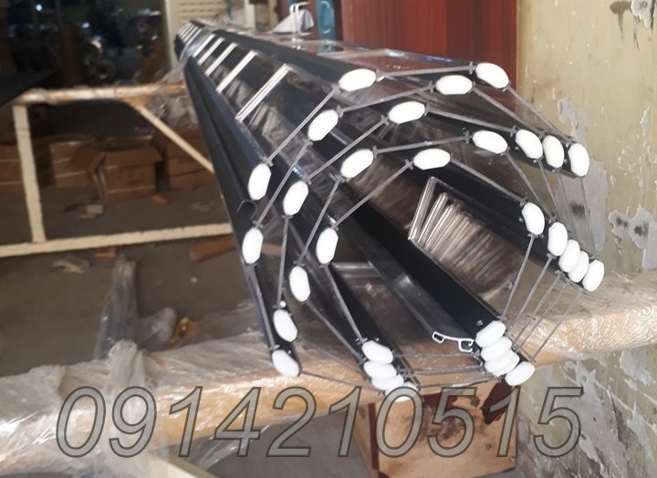 Cửa cuốn trong suốt