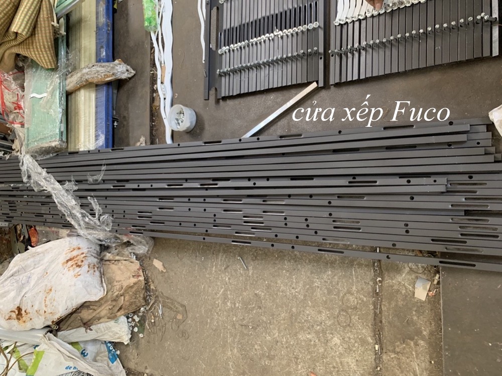 Báo giá cửa xếp Hộp Kẽm tại Hà Nội.