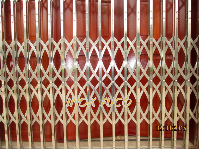 Cửa xếp inox 304 cao cấp nhất tại Hải Dương