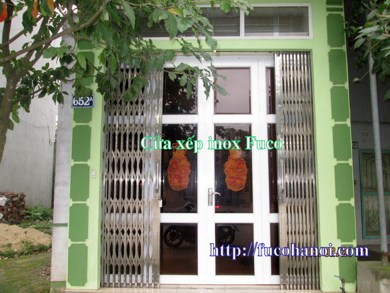 Cửa xếp INOX Hộp 304, Đây là loại cửa xếp cao cấp nhất hiện nay