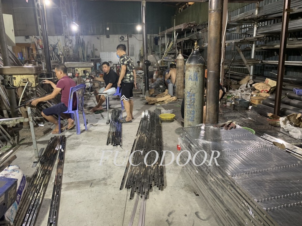 Báo Giá Cửa Xếp Inox 304