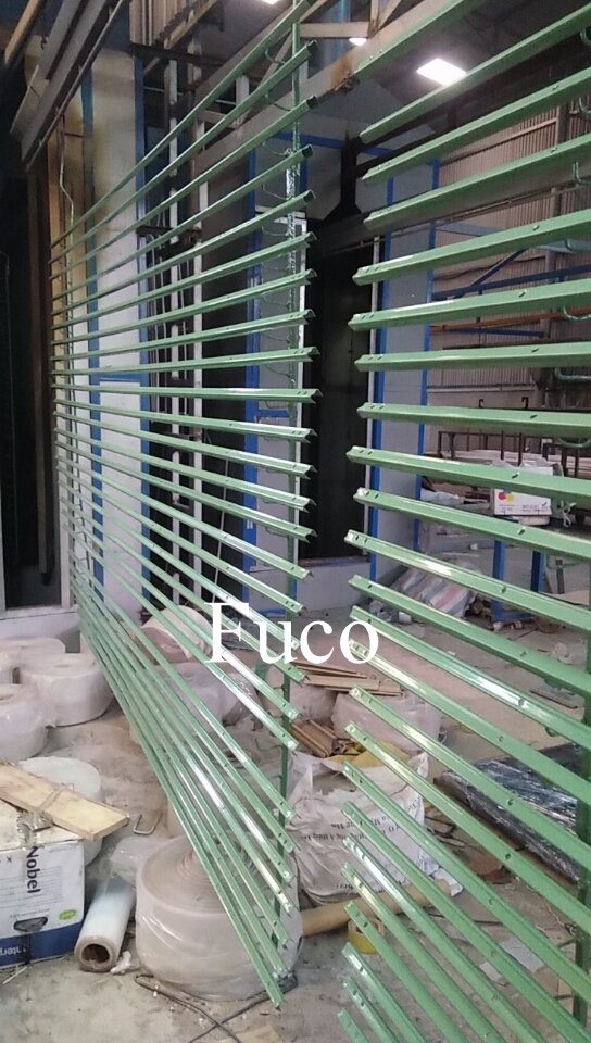 Cửa xếp U đúc sơn tĩnh điện 1.6ly, giá cửa sắt kéo việt nam. Giá cửa xếp