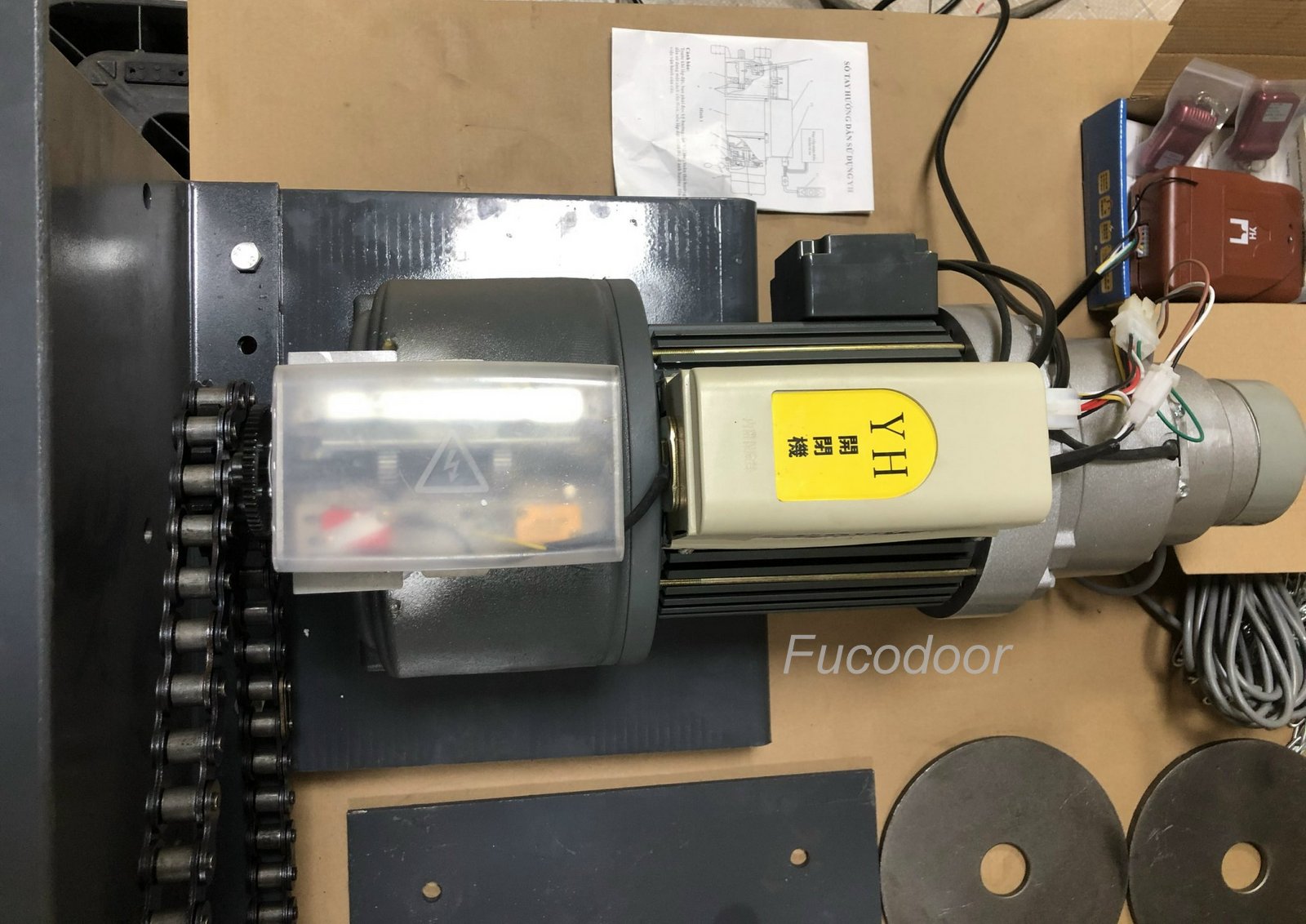 Motor cửa cuốn YH, DR -2000kg