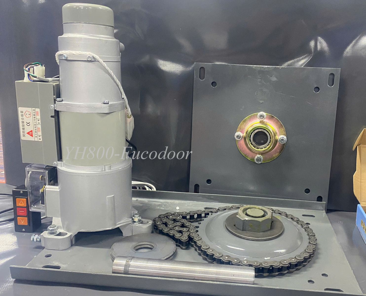 Motor cửa cuốn YH-800, mẫu Đài Loan