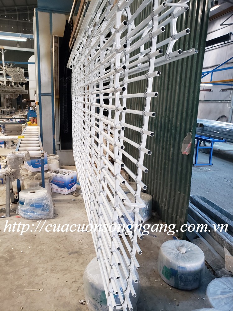 Cửa cuốn Song Ngang sơn tĩnh điện, cửa cuốn ngang
