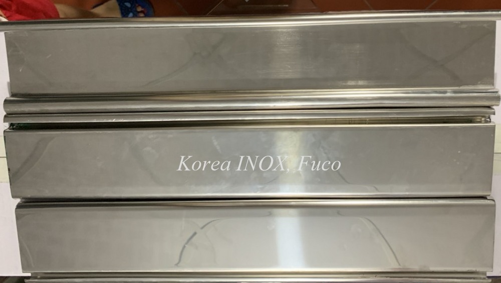 Cửa cuốn siêu trường INOX St85, Korea, bản phẳng dầy 0.8mm