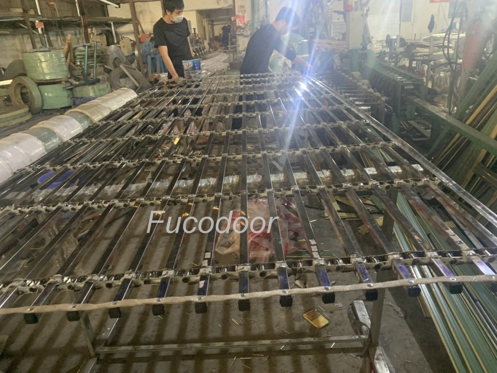 cửa cuốn khớp thoáng 20x20, cửa cuốn khớp thoángTẠI QUẢNG NINH