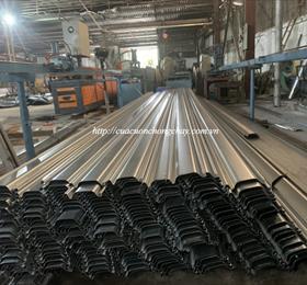 Cửa cuốn siêu trường sơn tĩnh điện dầy 1.1ly